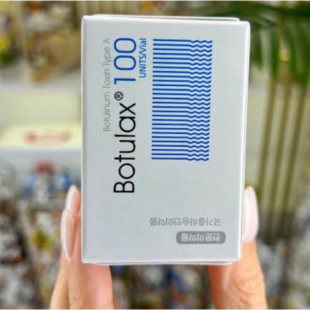 Botulax 100 Units Botulinum Toxin Type A Lyophilized Powder for Injection for Dynamic Wrinkle Reduction